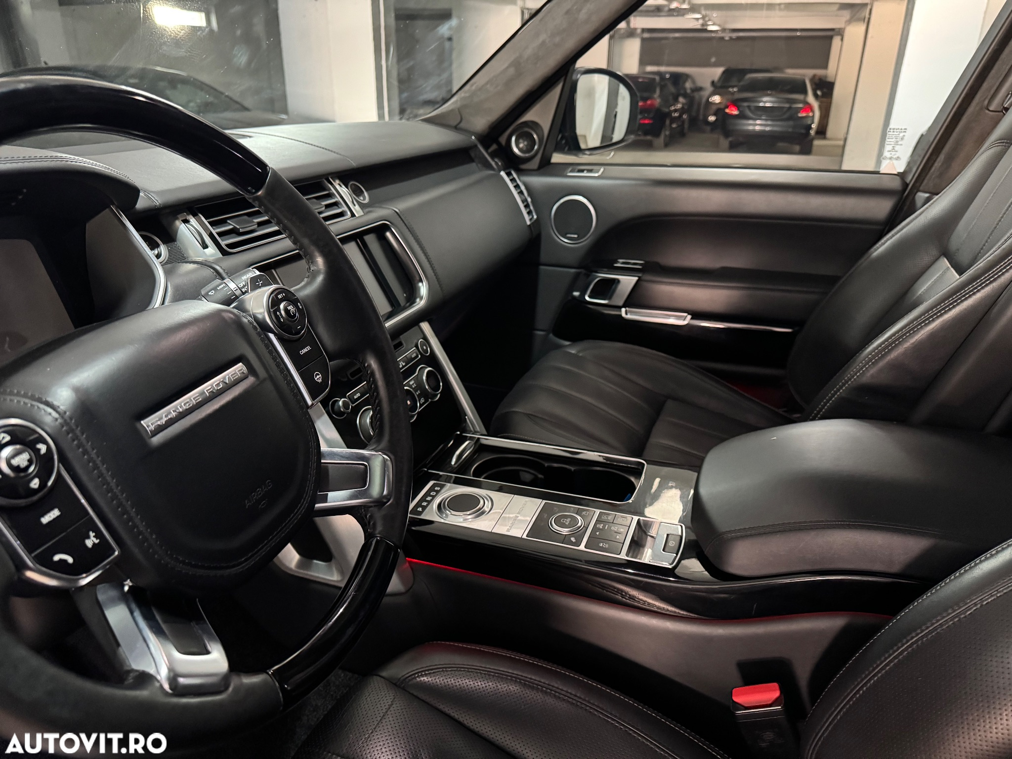 Land Rover Range Rover Vogue - 11