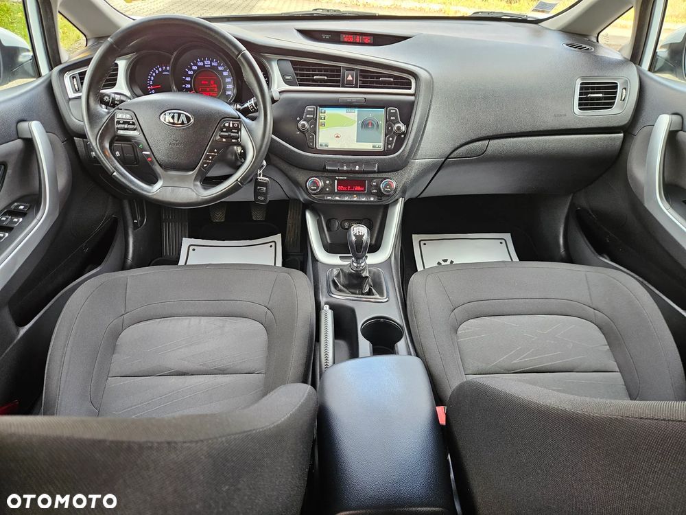 Kia Ceed 1.0 T-GDI L Business Line - 12