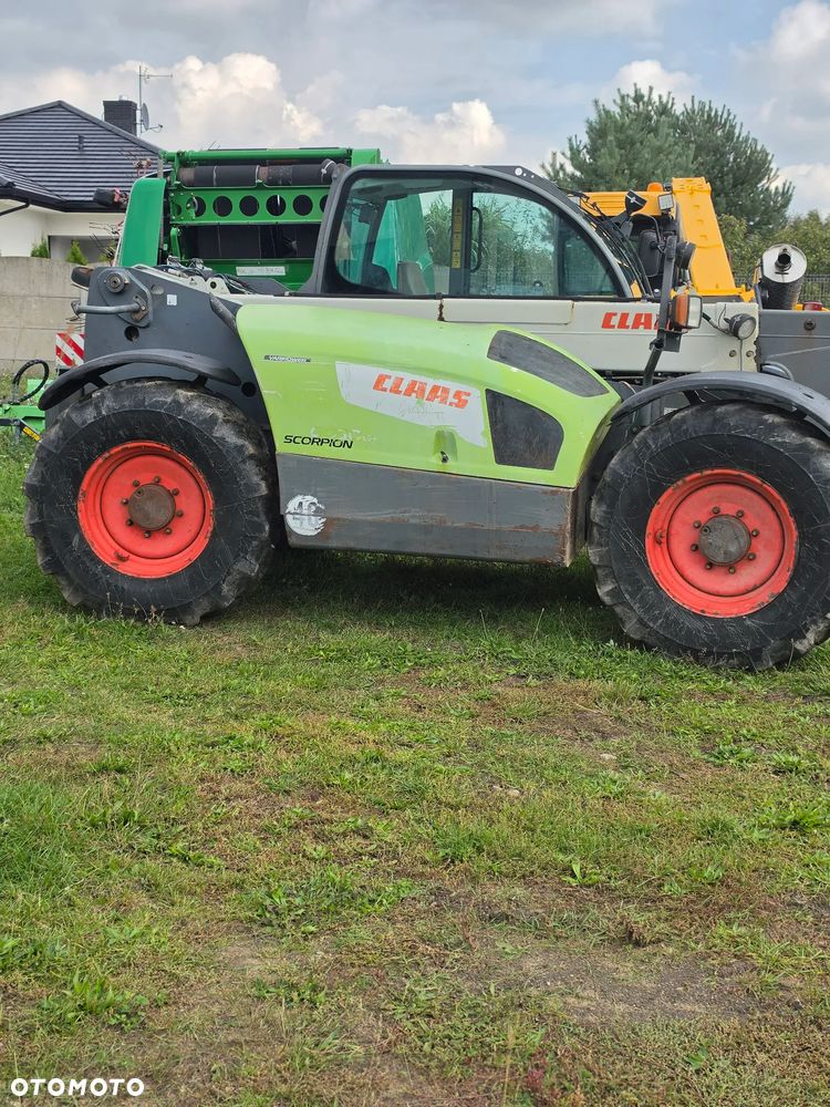 Claas Scorpion 6030 CP - 4