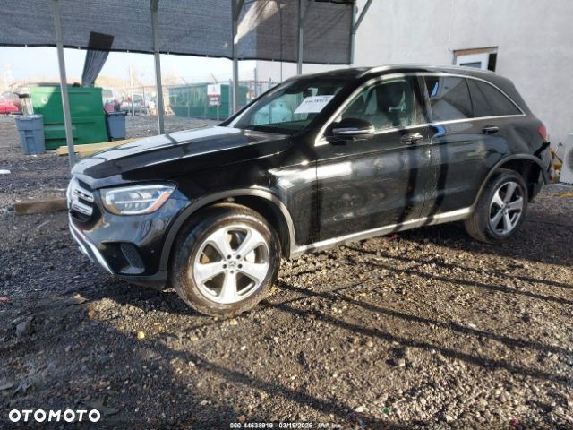 Mercedes-Benz GLC 300 4Matic 9G-TRONIC - 2