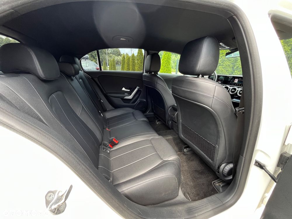 Mercedes-Benz Klasa A 220 7G-DCT Style - 16