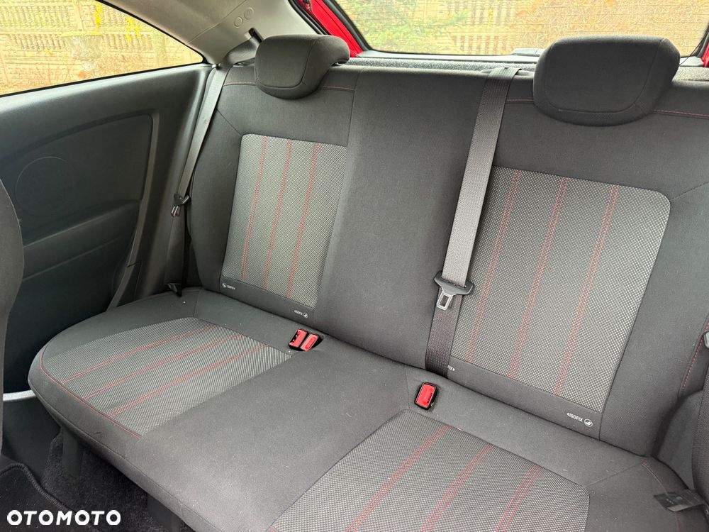 Opel Corsa 1.4 16V Color Edition - 29