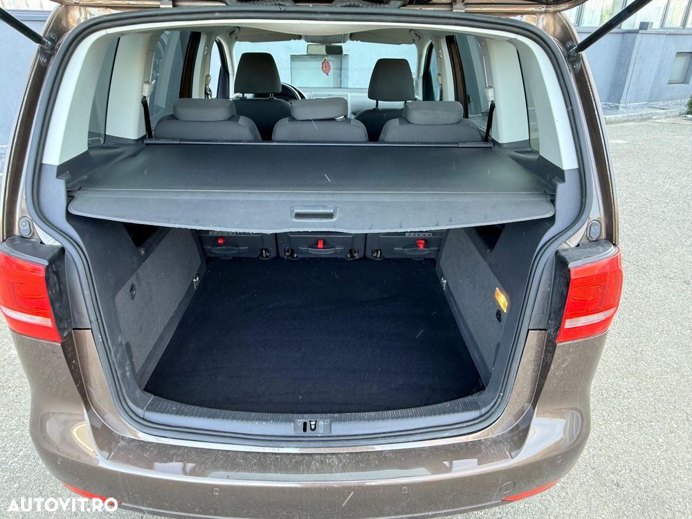 Volkswagen Touran 1.4 TSI Life - 16