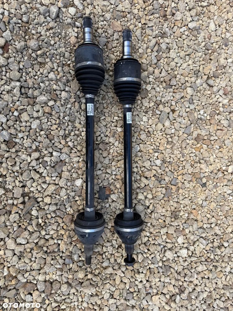 Półośie tylne do Jeep Grand Cherokee WL