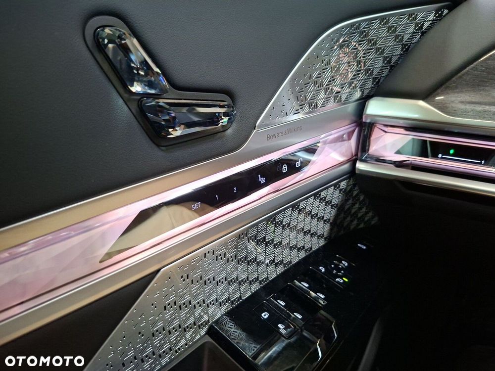 BMW Seria 7 - 30