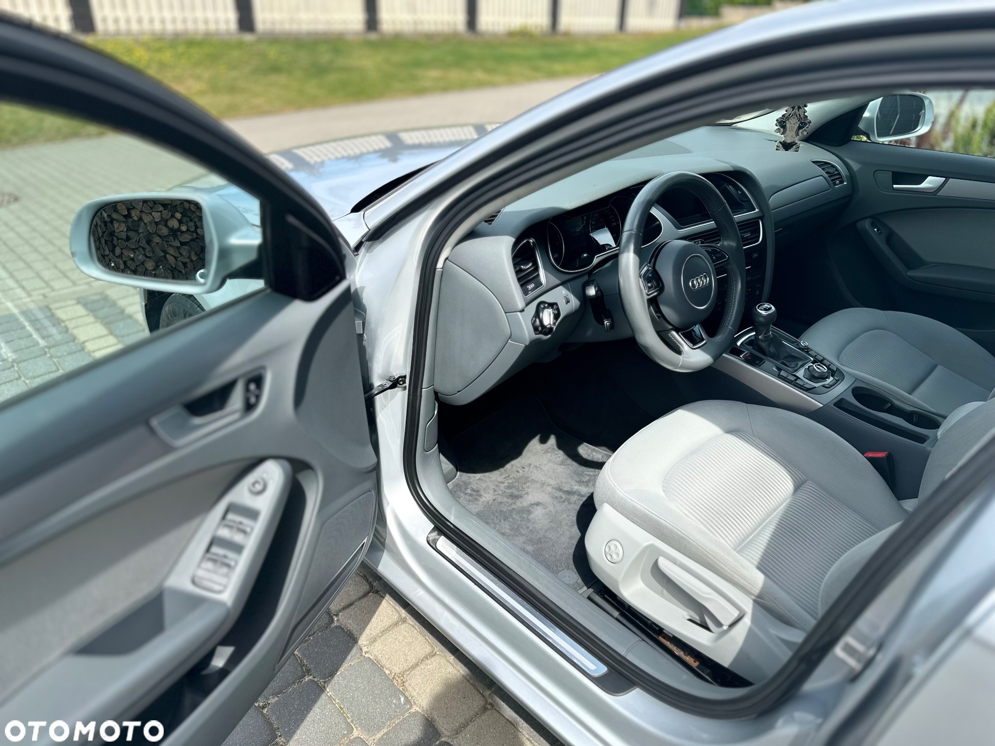Audi A4 Avant - 9
