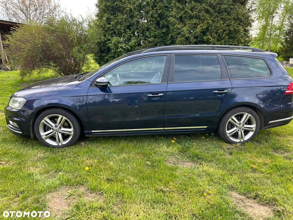 Volkswagen Passat 2.0 TDI Highline R-Style DSG - 9