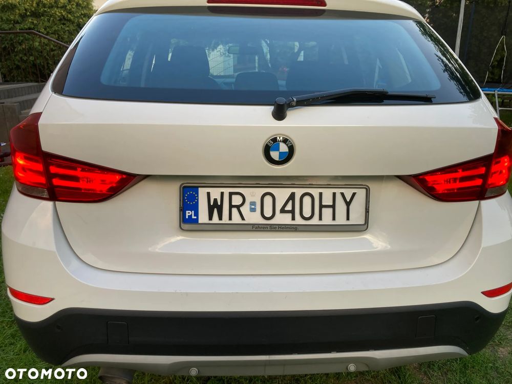 BMW X1 sDrive18d - 23