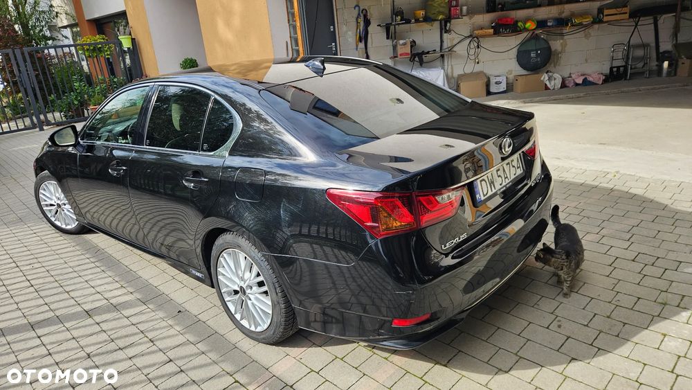 Lexus GS - 4