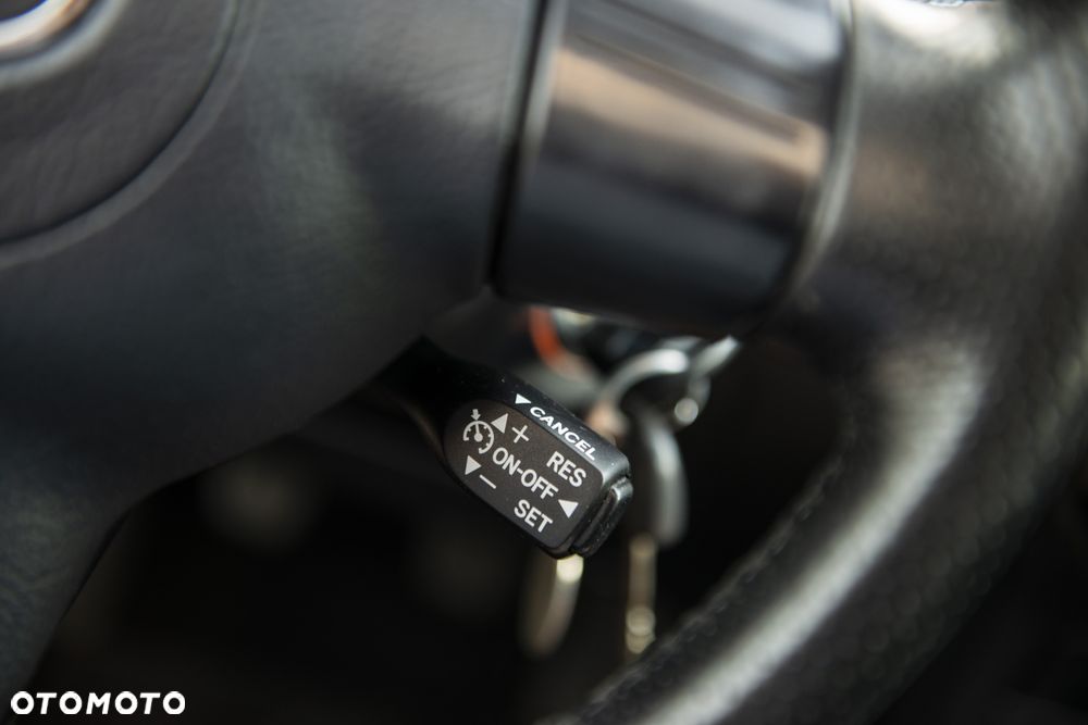 Toyota RAV4 4x4 Sol - 32