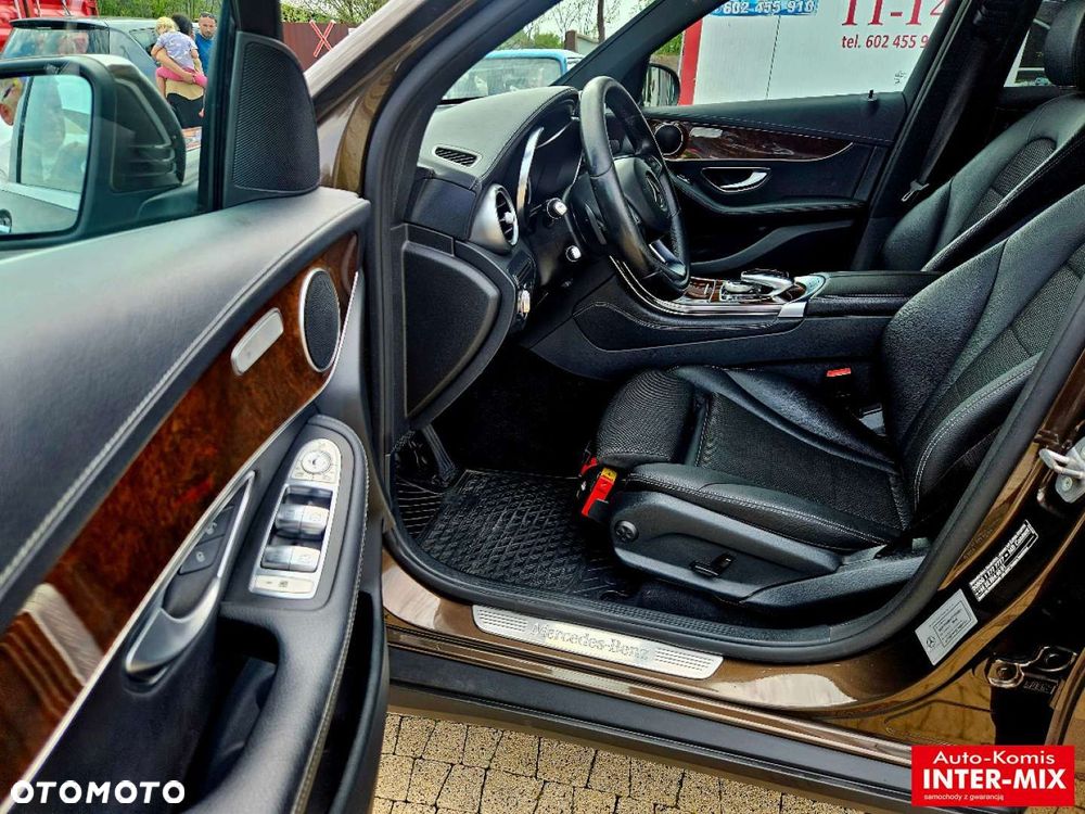 Mercedes-Benz GLC - 24