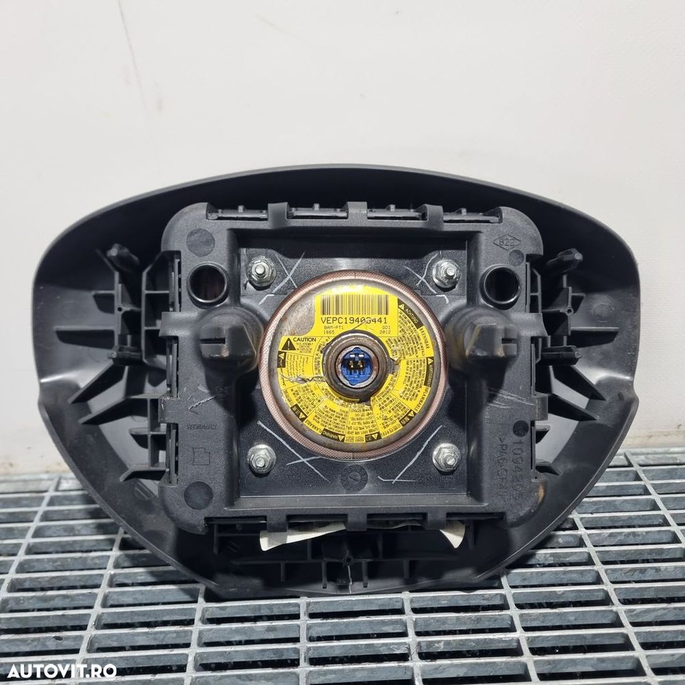 Airbag volan Dacia Duster 2010 - 2013 (1511) 985107995R - 2