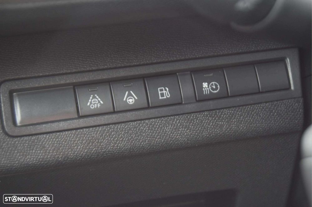 Peugeot 3008 1.6 Hybrid GT e-EAT8 - 12