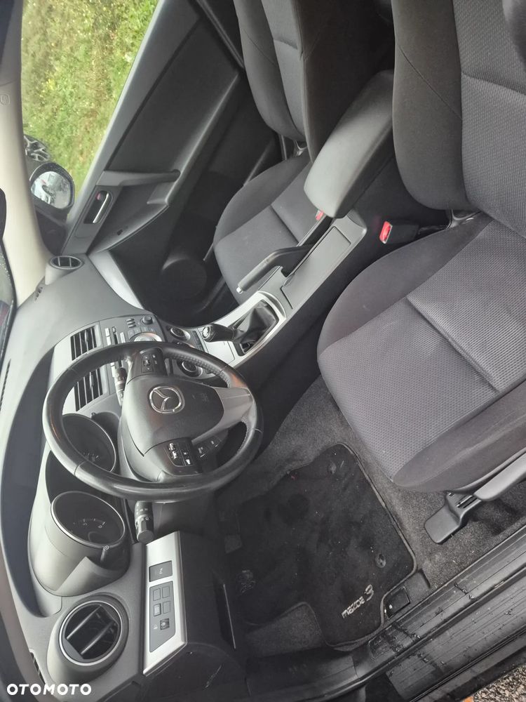 Mazda 3 1.6 CD Active + - 10