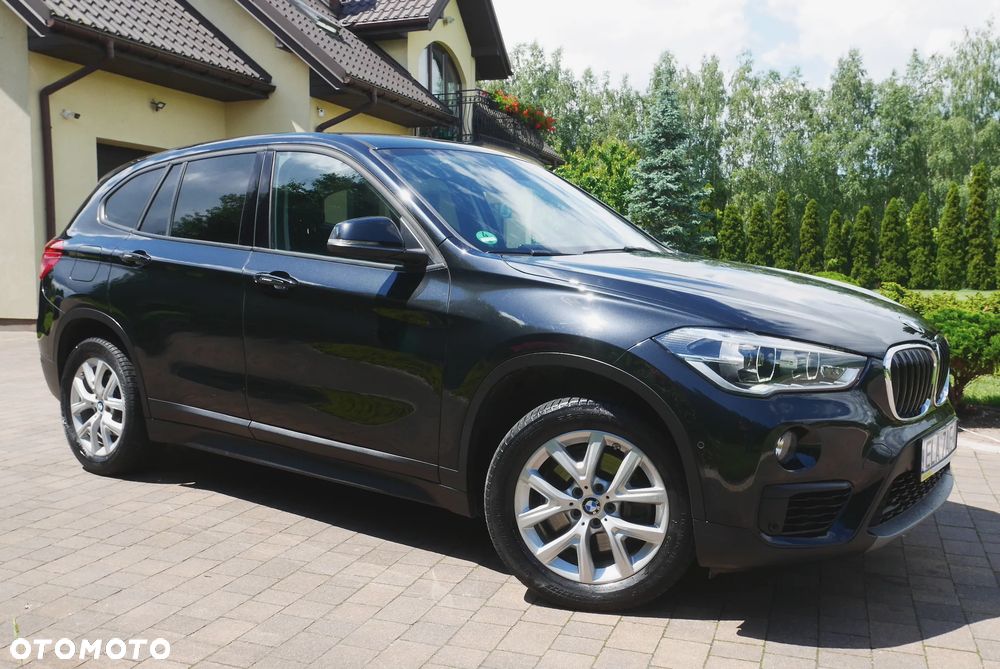 BMW X1 xDrive25d Advantage sport - 3