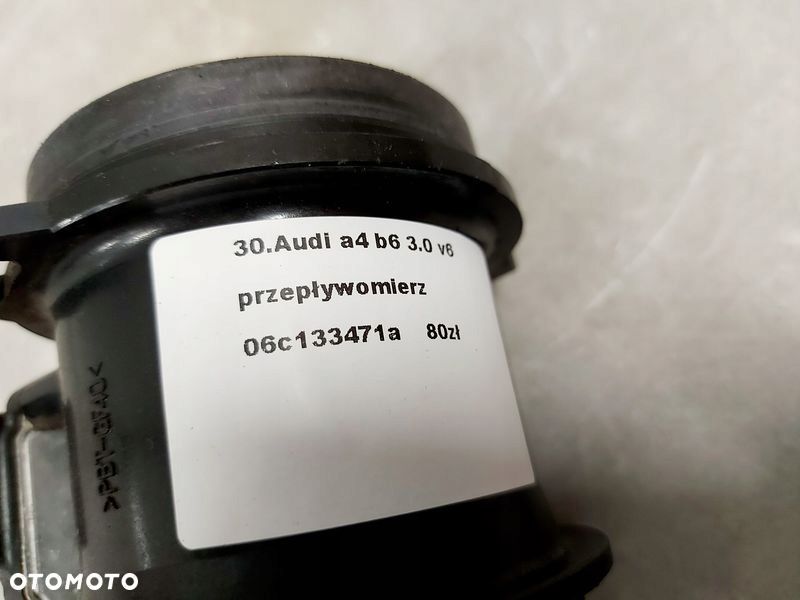 AUDI A4 B6 3.0 V6 PRZEPŁYWOMIERZ POWIETRZA - 4