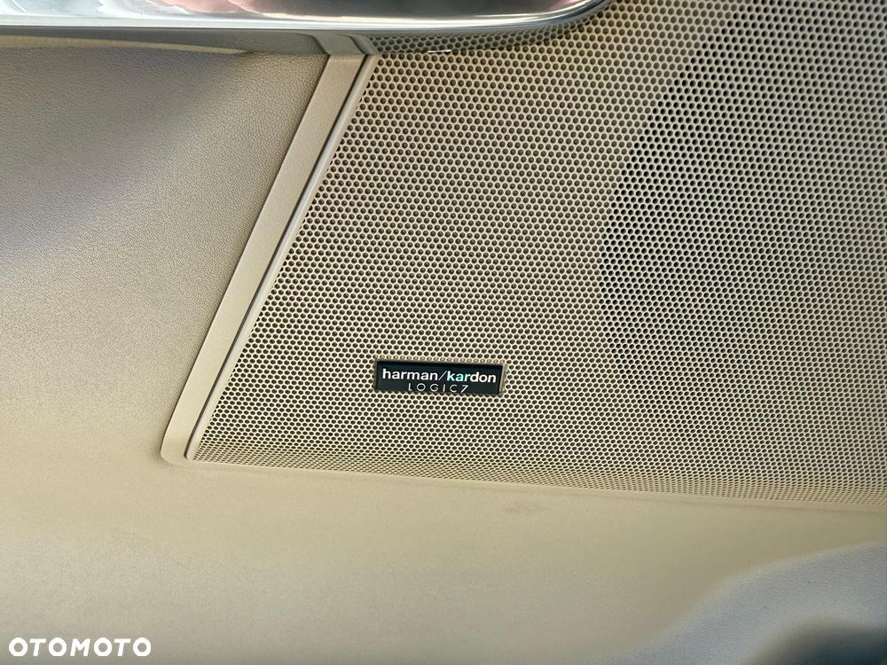 Land Rover Range Rover - 20