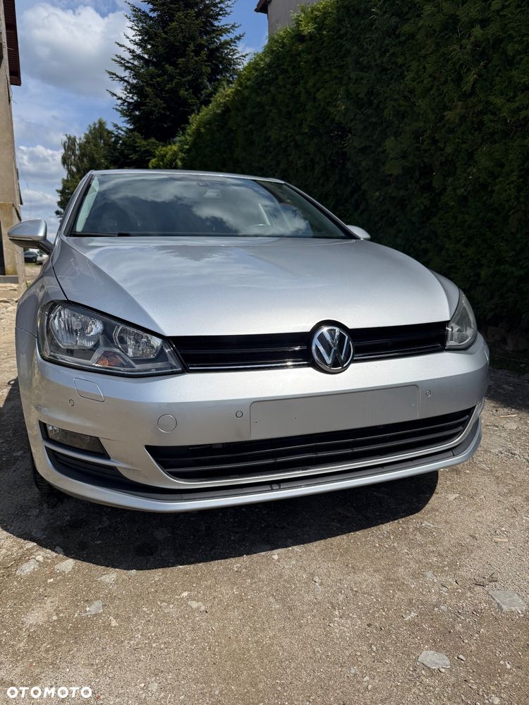 Volkswagen Golf 1.2 TSI BMT Trendline - 4