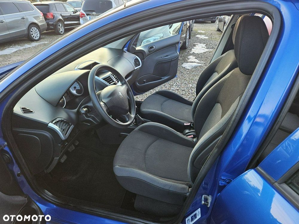 Peugeot 206 plus - 7