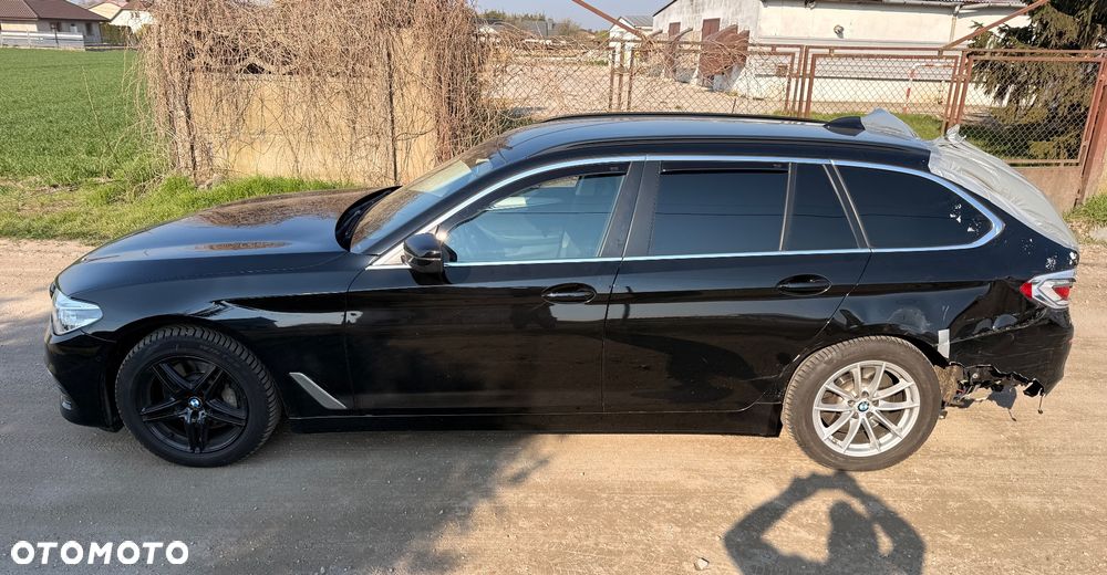 BMW Seria 5 530d Sport Line - 8
