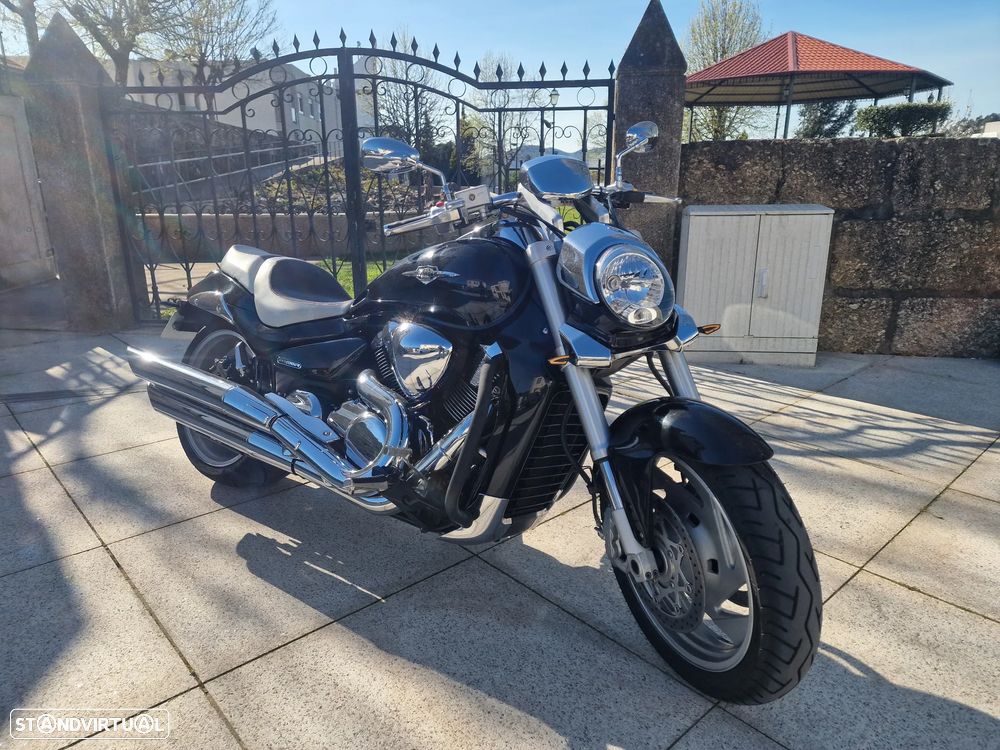 Suzuki Intruder M 1800R - 1