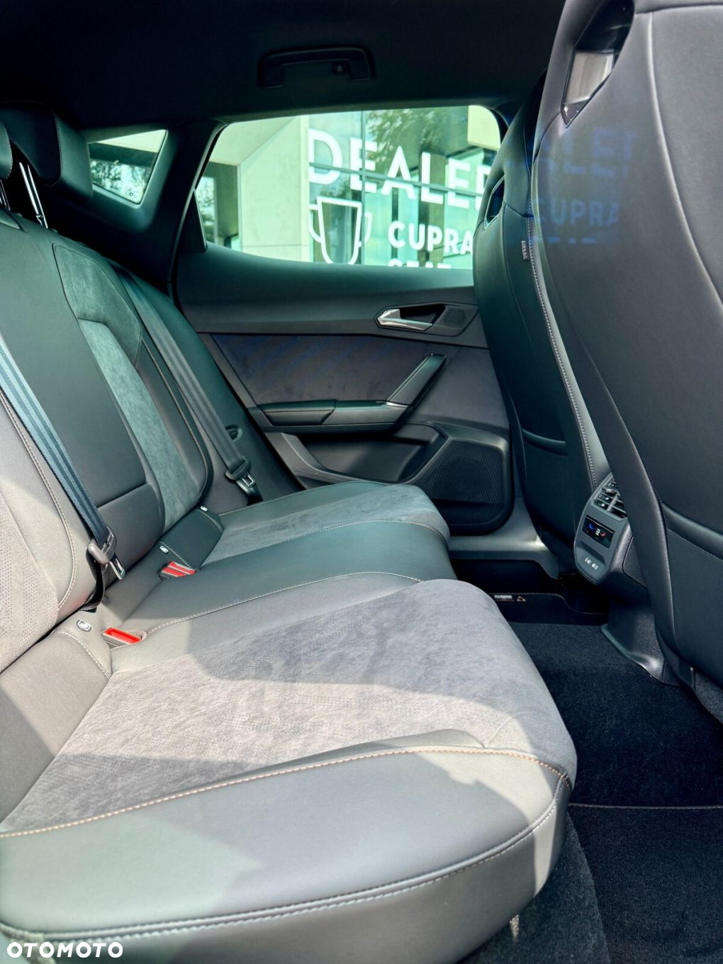 Cupra Formentor 1.5 eTSI mHEV DSG - 30