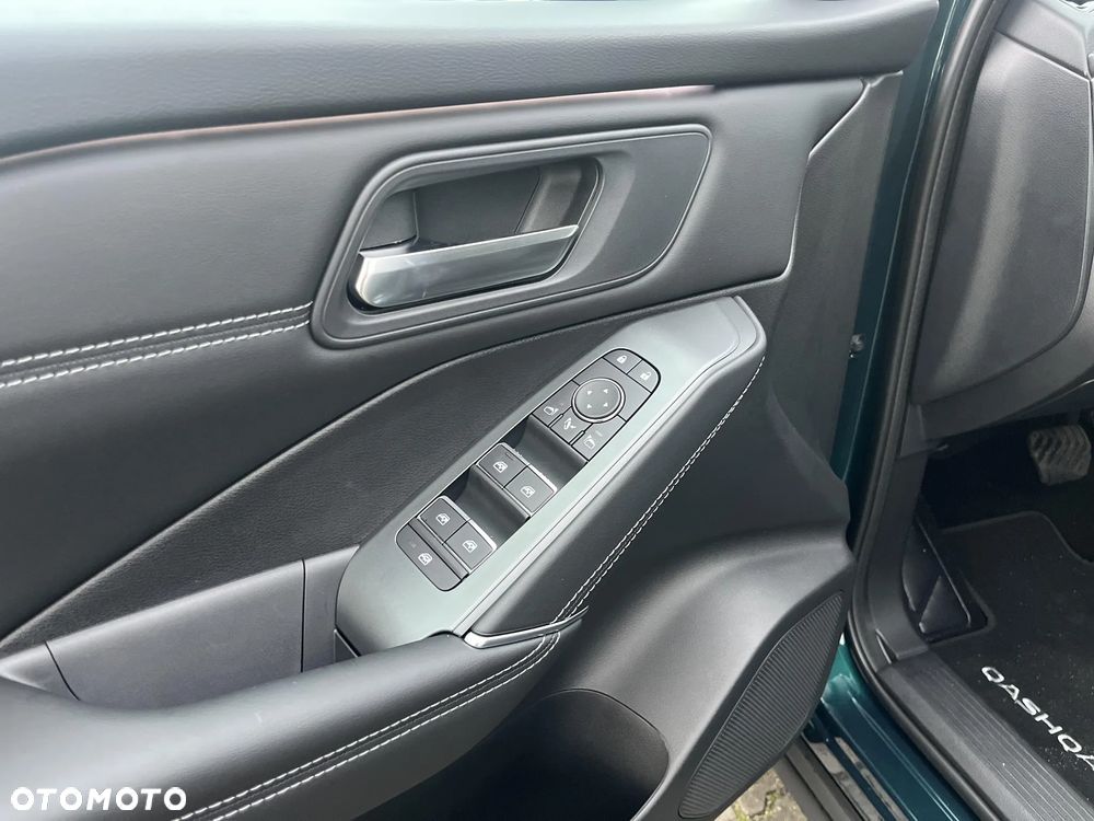 Nissan Qashqai 1.3 DIG-T mHEV N-Connecta Xtronic - 19