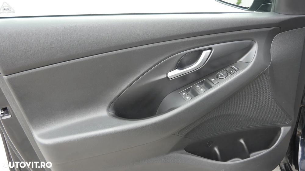 Hyundai i30 1.5 T-GDI 48V-Hybrid N-Line - 15