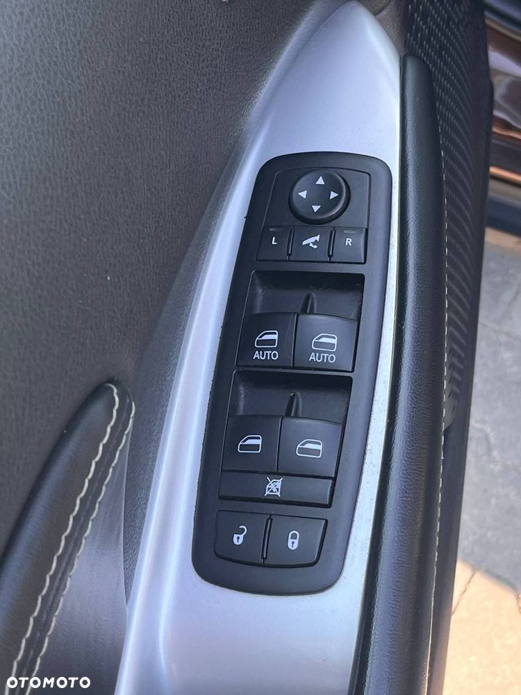 Fiat Freemont 2.0 Multijet Lounge AWD - 17