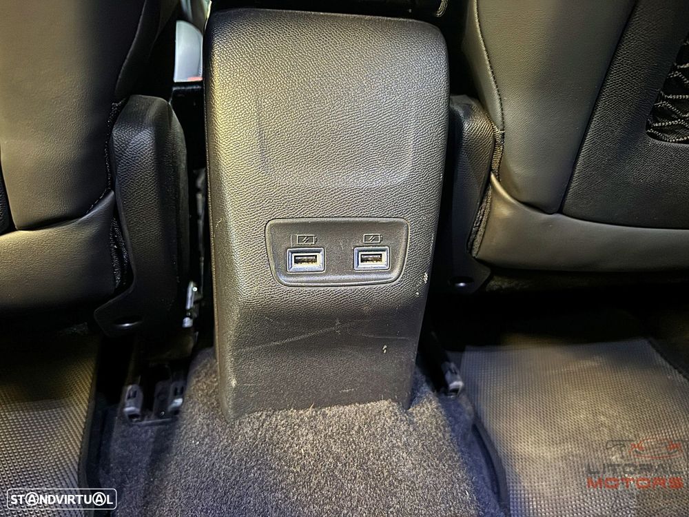 Peugeot 2008 1.2 PureTech GT Line EAT8 - 37