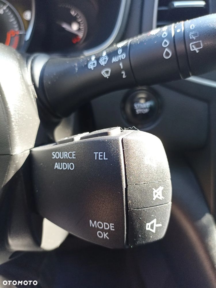 Renault Megane ENERGY dCi 130 GT LINE - 27