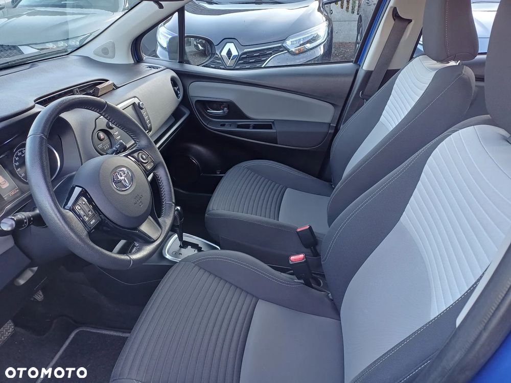 Toyota Yaris - 14