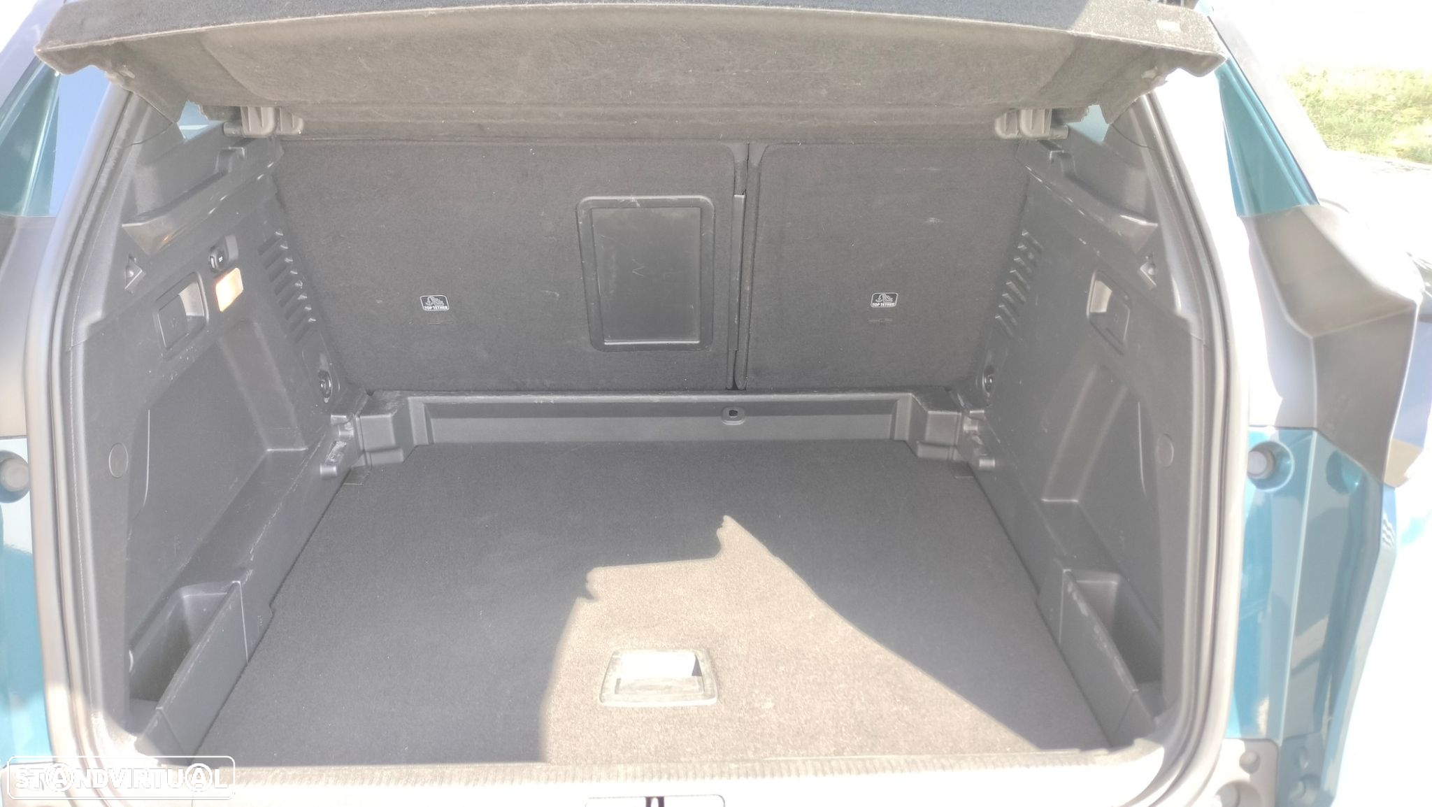Peugeot 3008 BlueHDi 130 Stop & Start EAT8 Active - 33