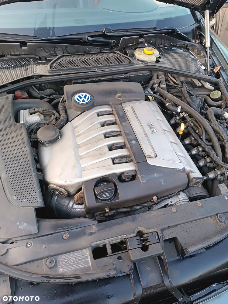 Volkswagen Phaeton 3.2 V6 Tiptr (5 os.) - 3