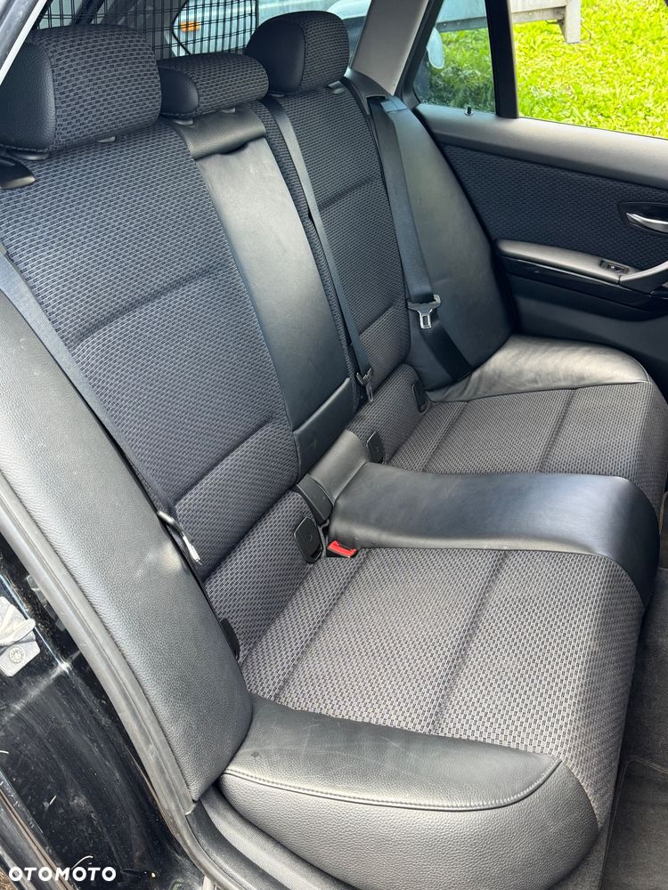 BMW Seria 3 320d Blue Performance Sport Line - 13
