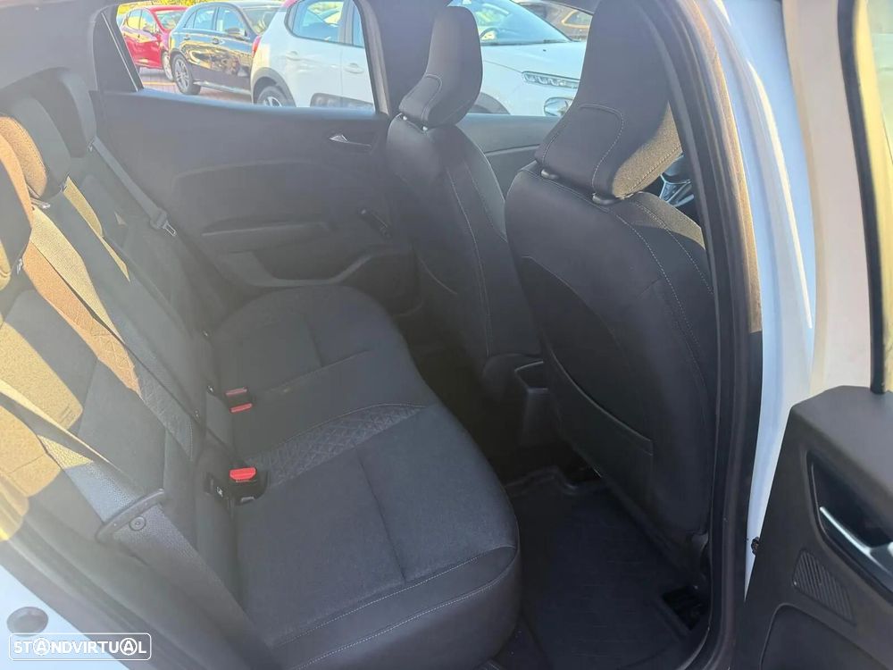 Renault Clio 1.0 TCe Exclusive - 8