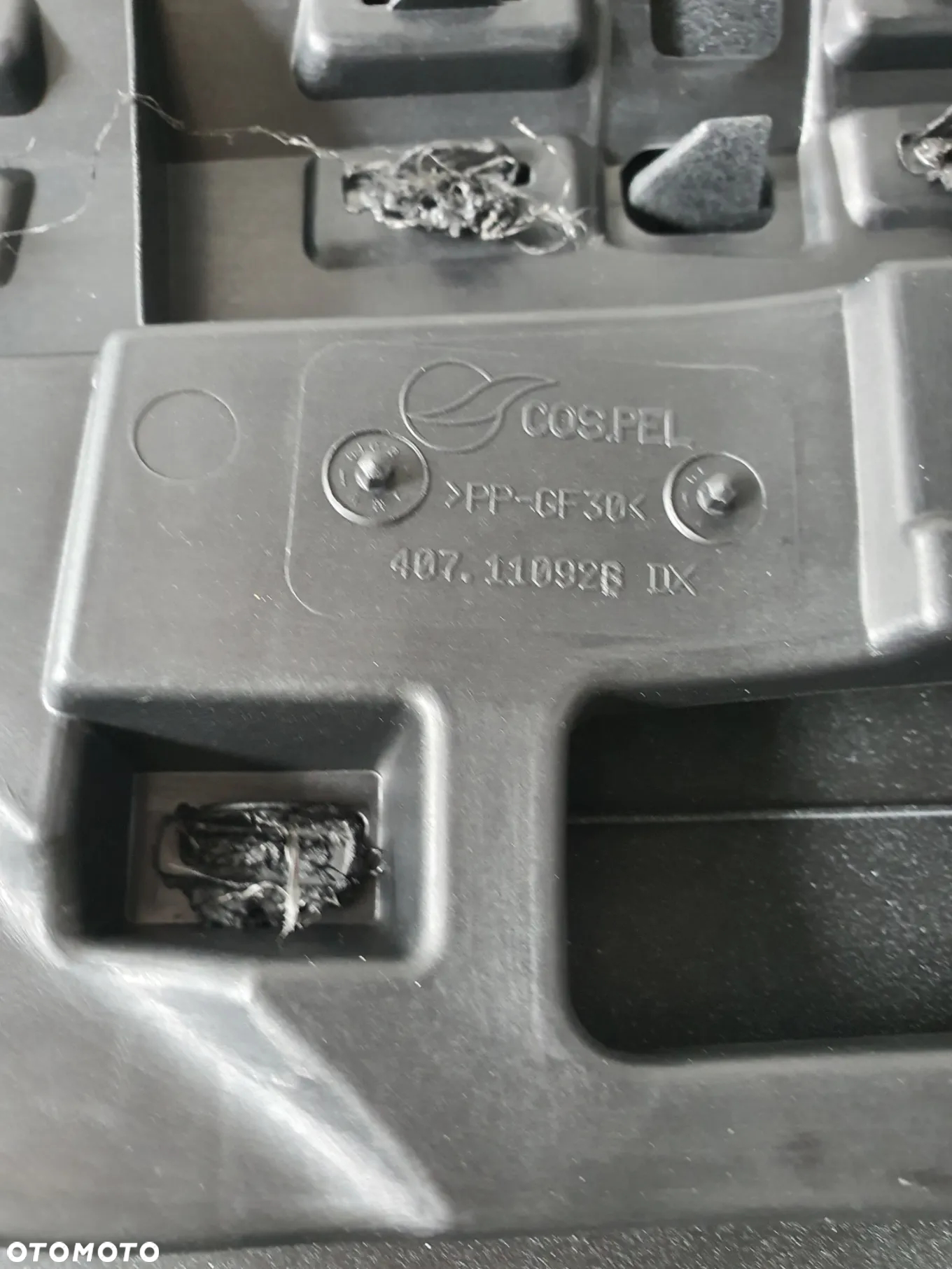 Zderzak przedni prawy dolny MAN TGX Euro 6 poszycie halogenu 81416106754  81416106774 - 6