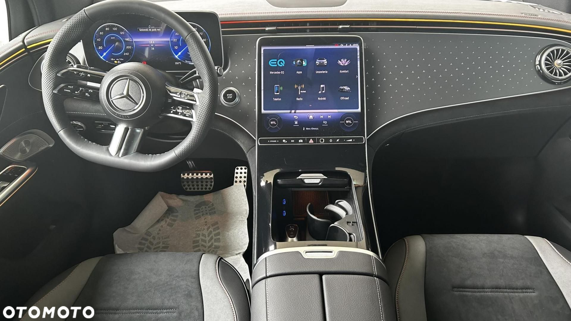 Mercedes-Benz EQE - 7