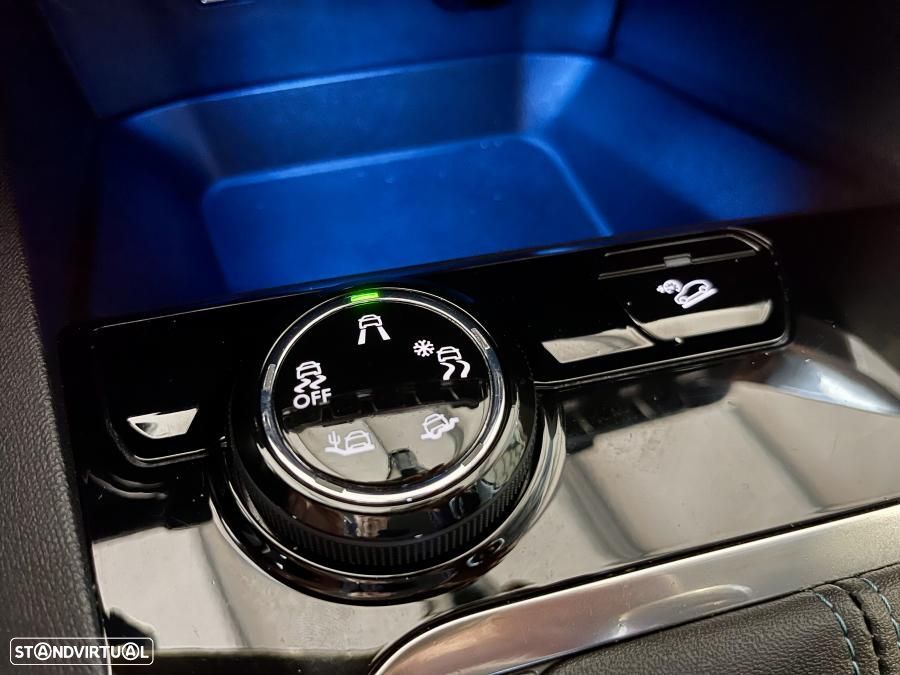 Peugeot 3008 PureTech 130 Stop & Start GPF Crossway - 16