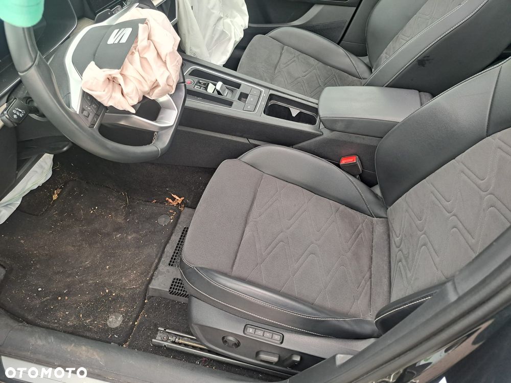 Seat Leon 2.0 TDI DSG Xcellence - 10