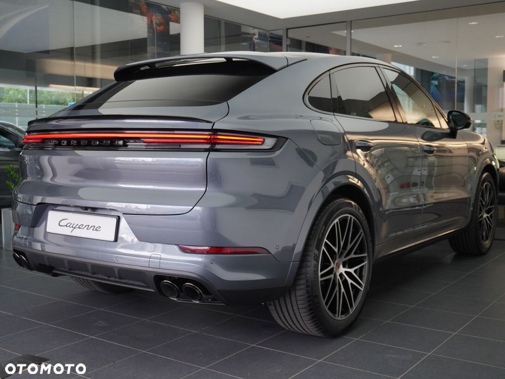 Porsche Cayenne Black Edition - 14