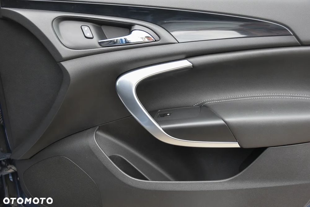 Opel Insignia 2.0 CDTI Cosmo - 24
