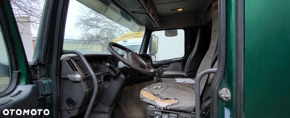Volvo FM 260 4x2 KABA | 2 poziomy | transport zwierząt | pełne aluminium - 11