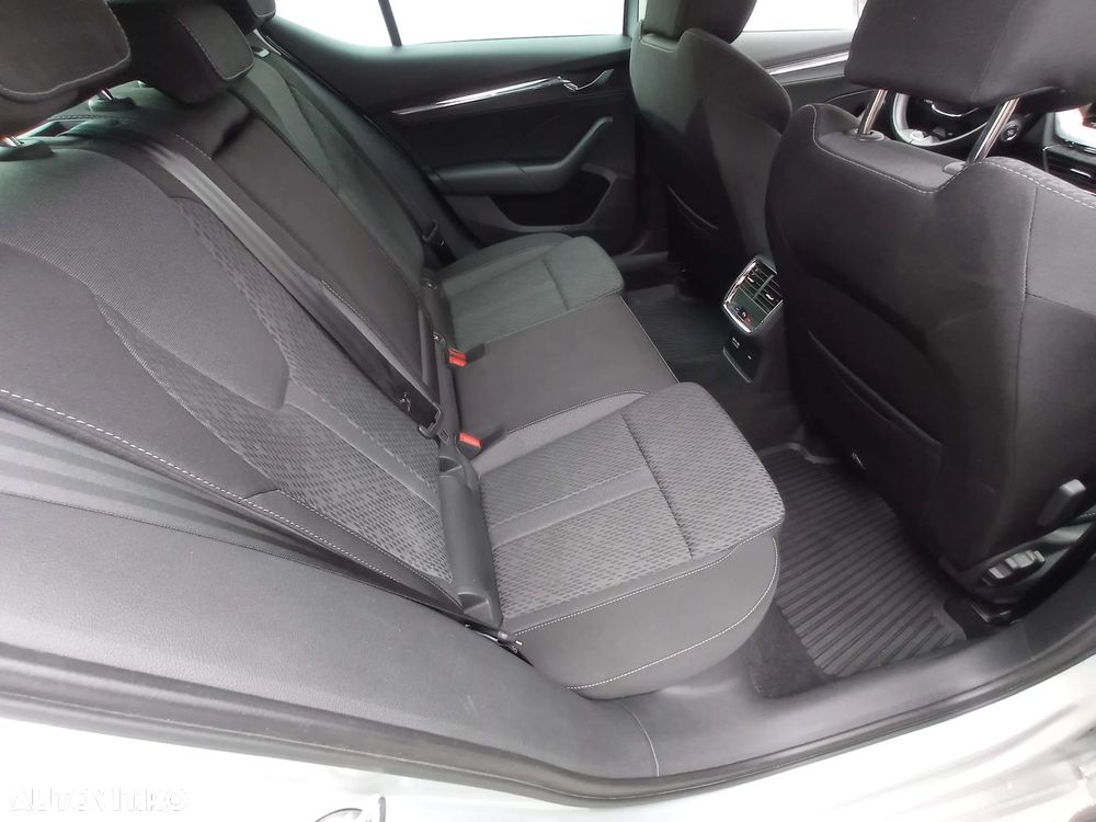 Skoda Octavia 1.5 TSI 150 CP DSG MHEV Selection - 24