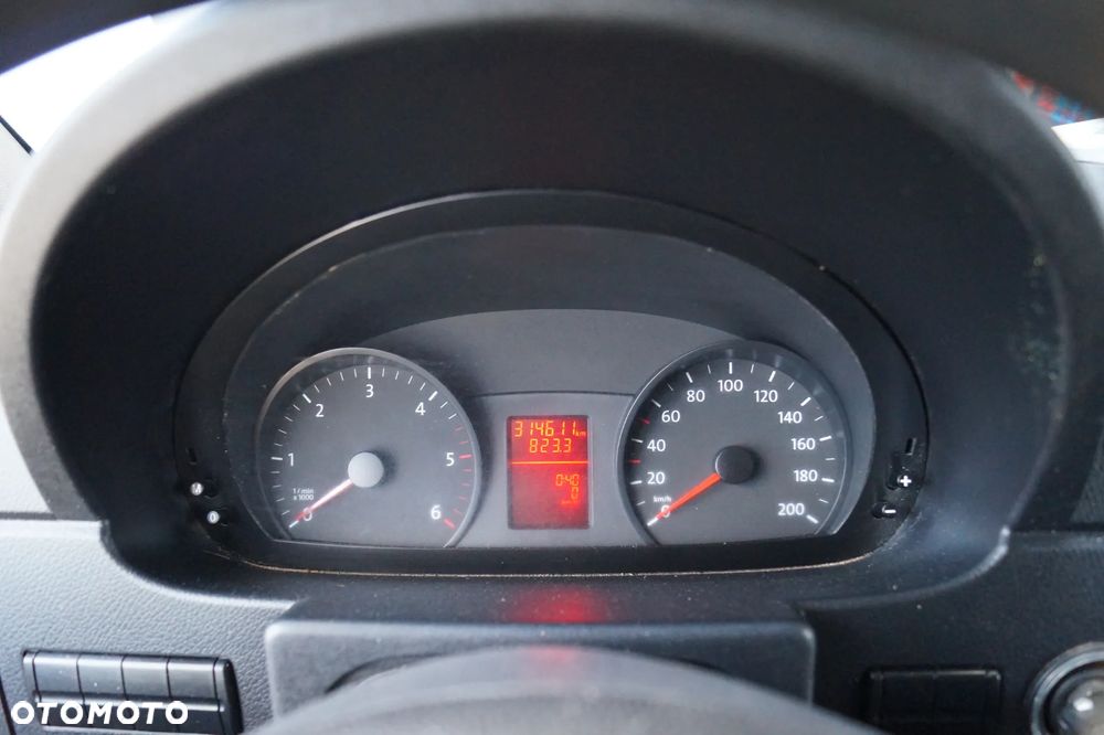 Volkswagen Crafter - 13