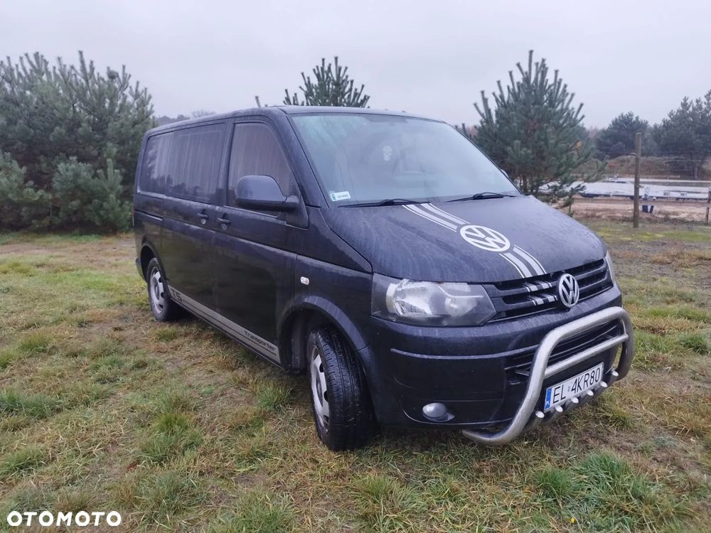 Volkswagen Transporter - 1