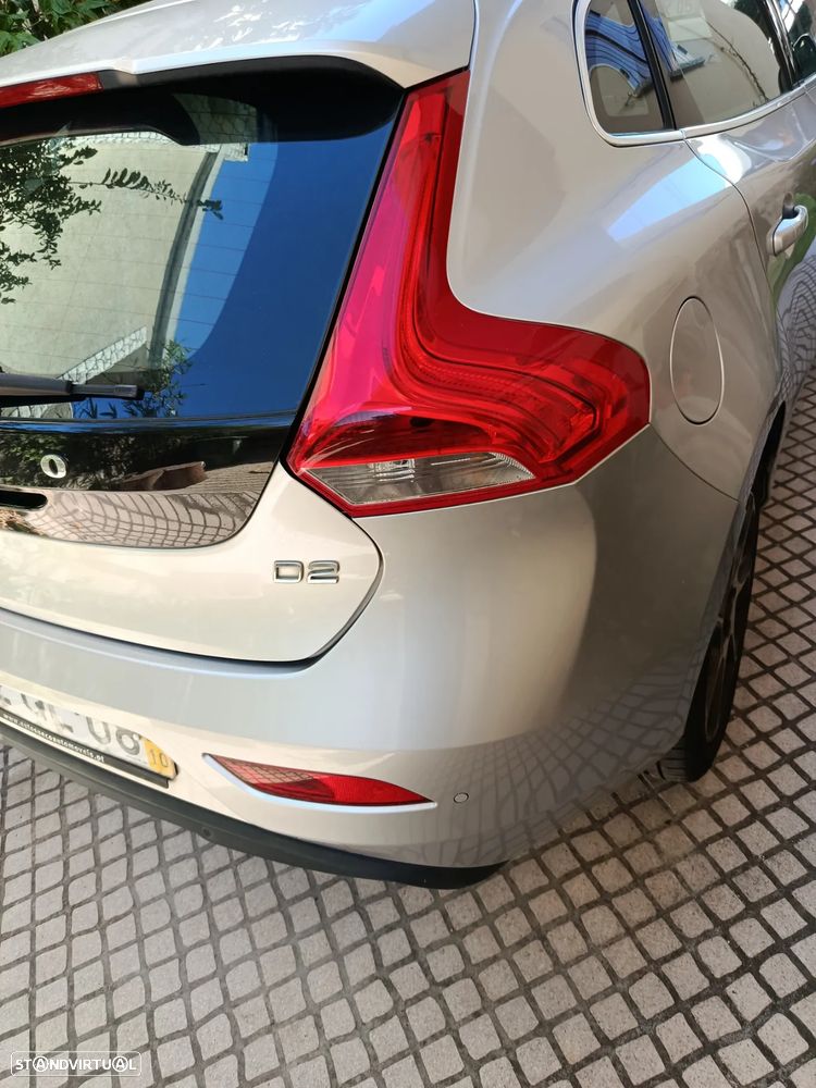 Volvo V40 2.0 D2 VOR - 3