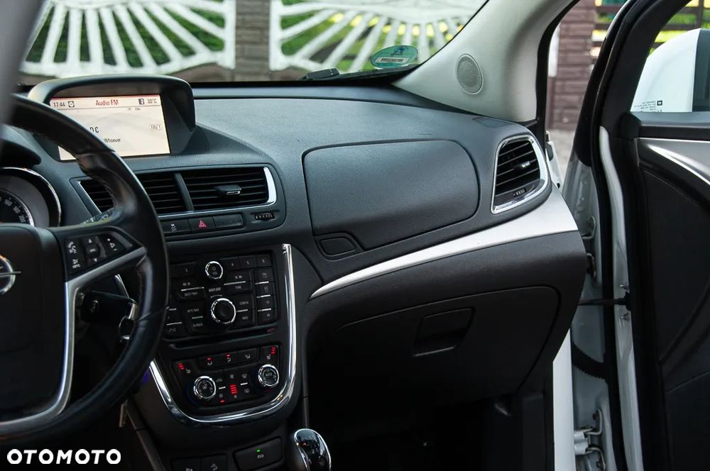 Opel Mokka 1.4 T Cosmo S&S 4x4 - 34