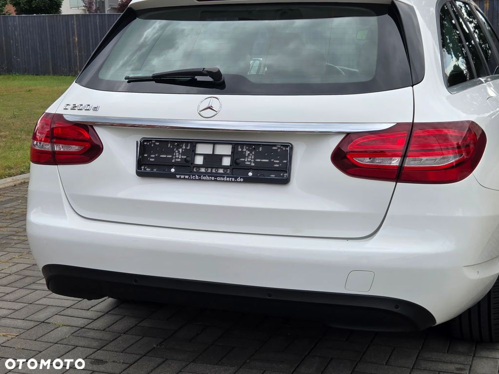 Mercedes-Benz Klasa C 200 (BlueTEC) d Exclusive - 18