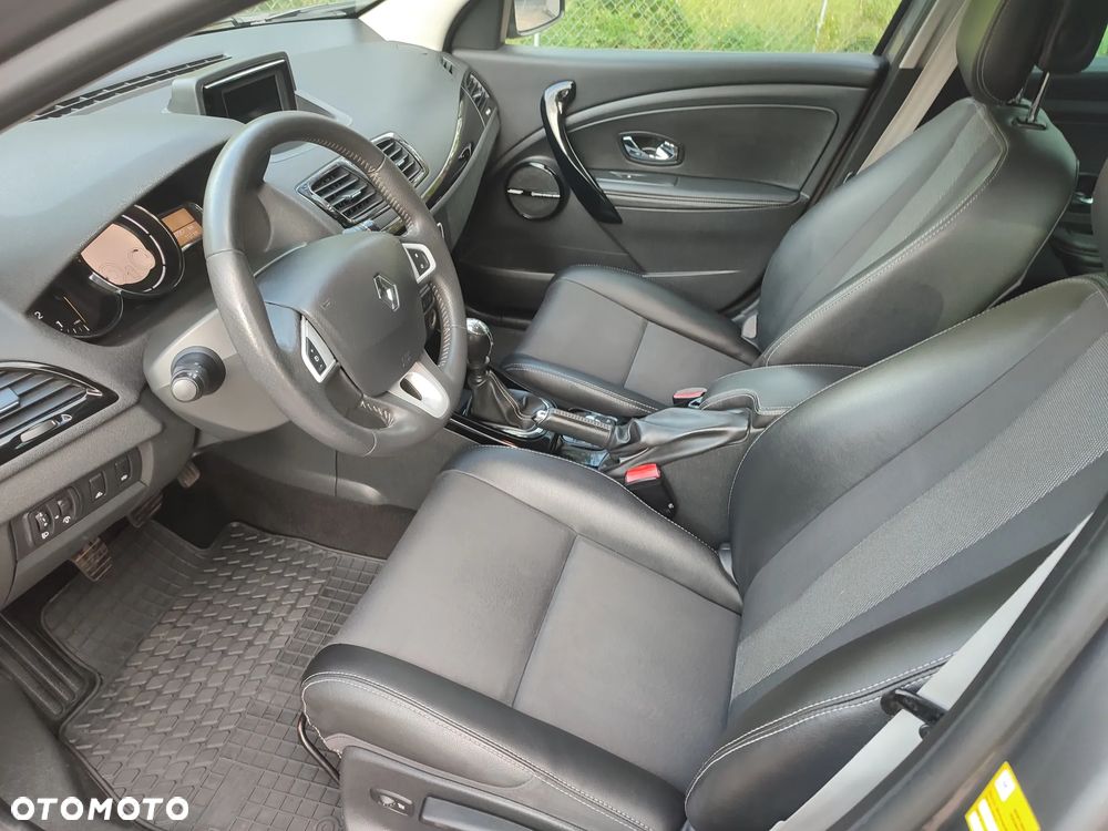 Renault Megane 1.6 dCi Energy Bose Edition - 19